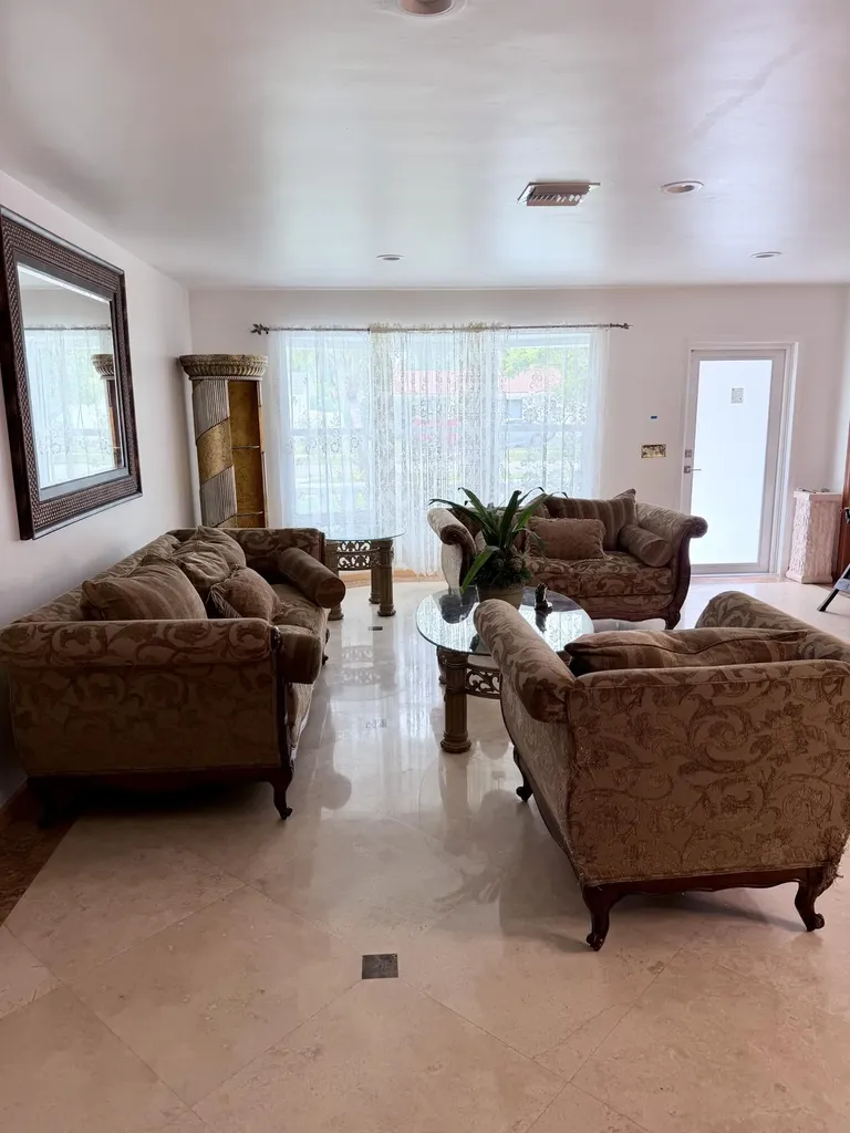 3916 Adams Street Hollywood FL 33021