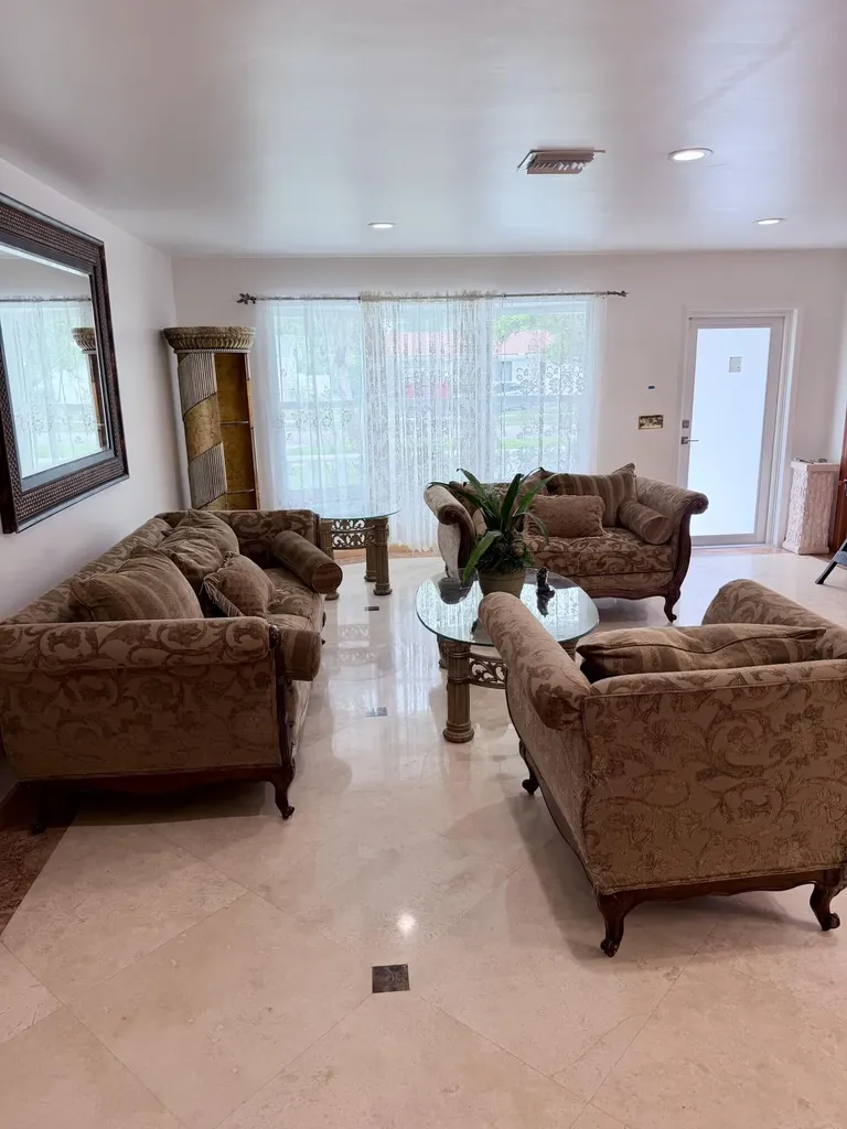 3916 Adams Street Hollywood FL 33021