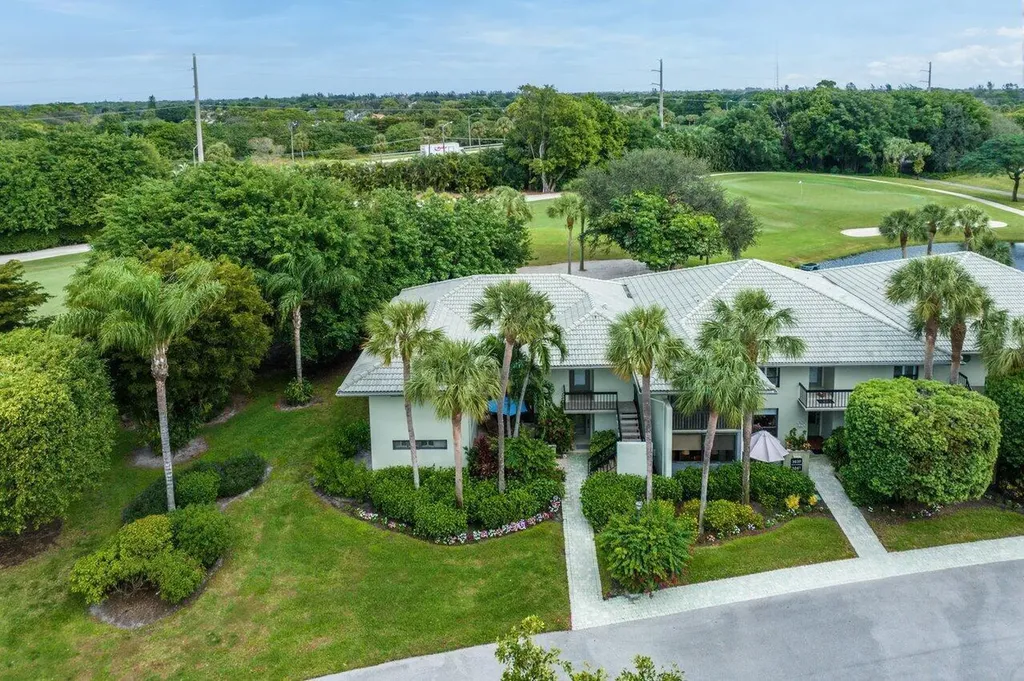 3843 Quail Ridge Drive Drive N Boynton Beach FL 33436
