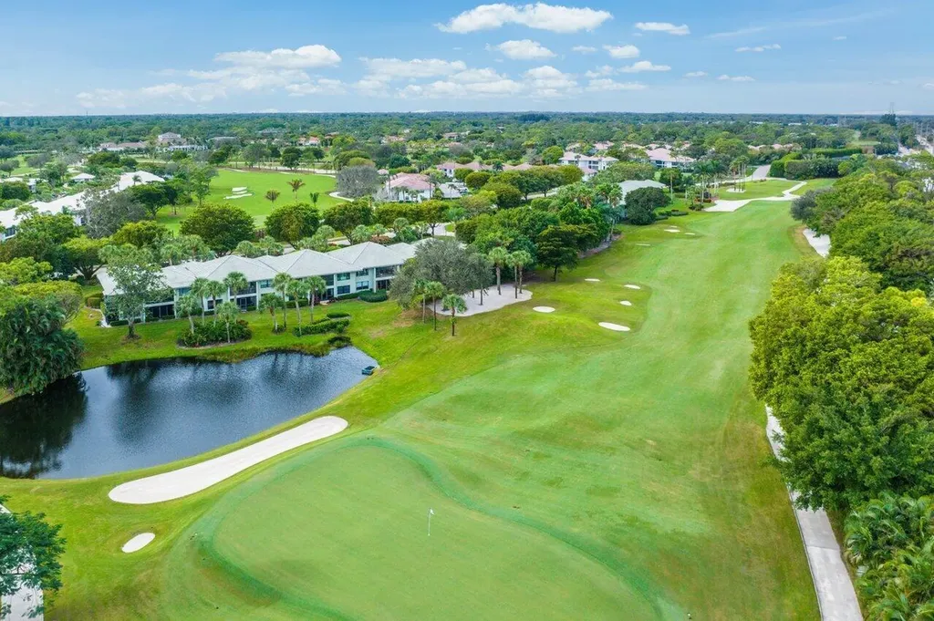 3843 Quail Ridge Drive Drive N Boynton Beach FL 33436