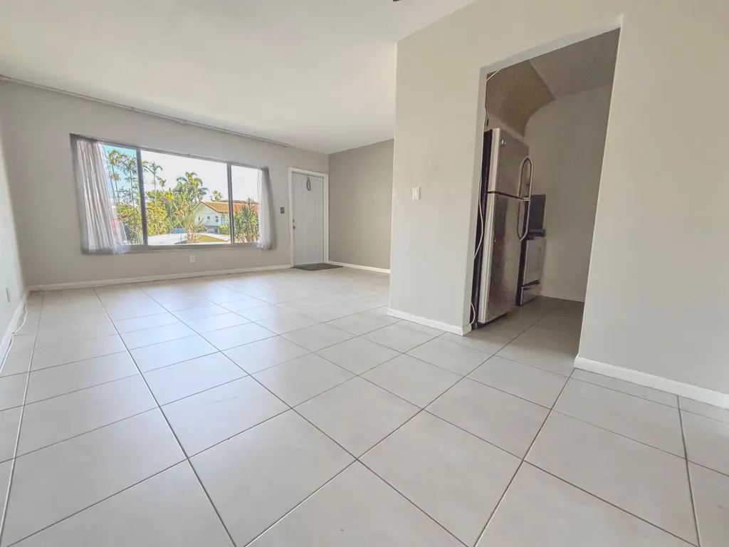 2141 NE 41st Street Lighthouse Point FL 33064