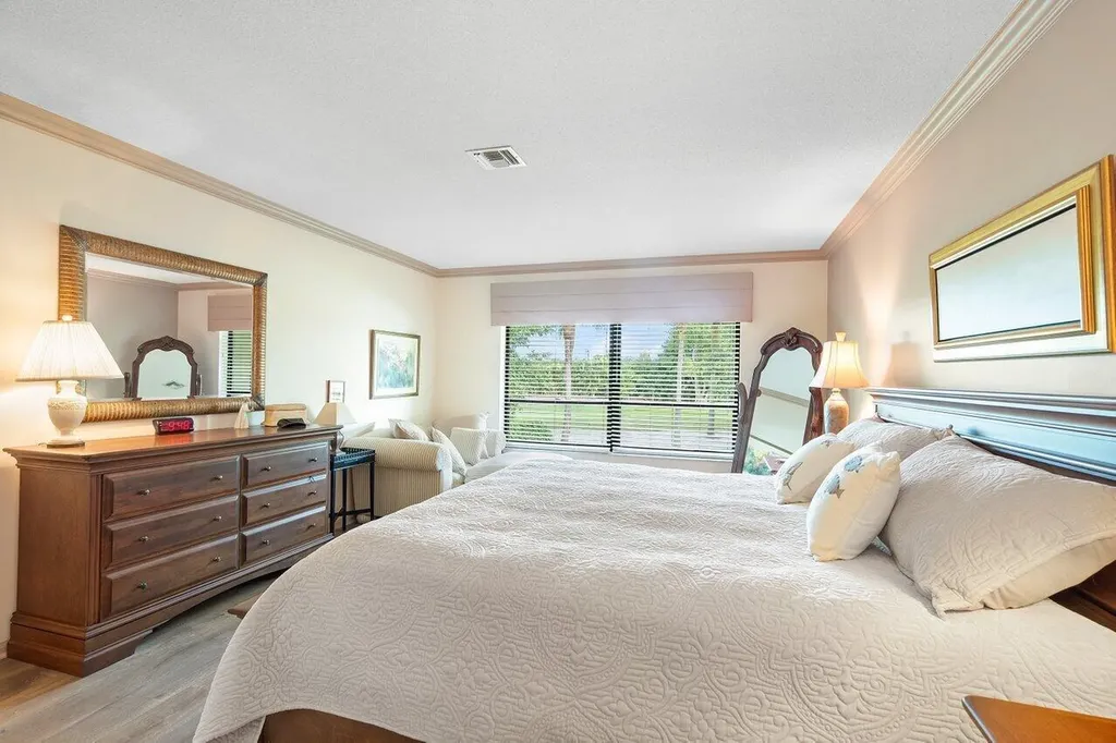3843 N Quail Ridge Drive Boynton Beach FL 33436