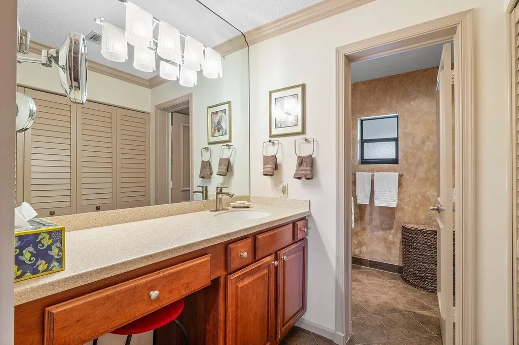 3843 N Quail Ridge Drive Boynton Beach FL 33436