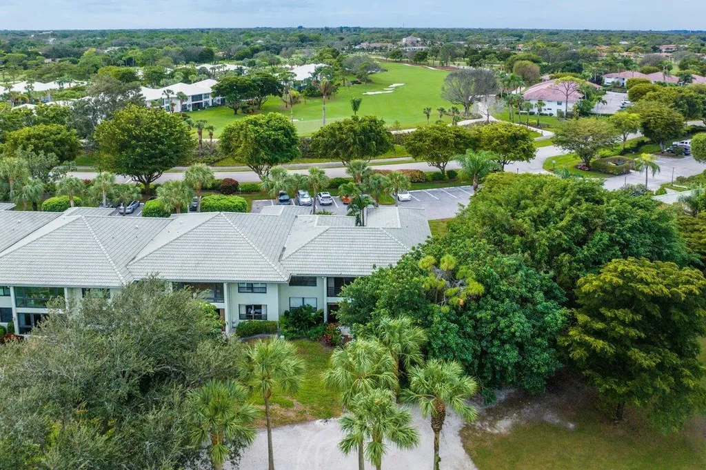 3843 N Quail Ridge Drive Boynton Beach FL 33436