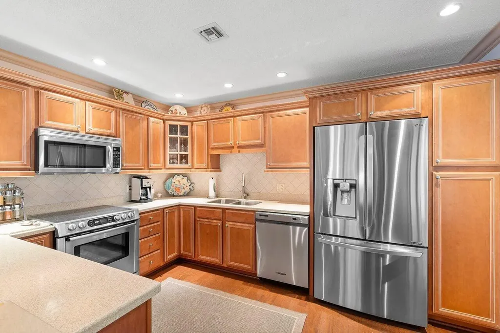 3843 N Quail Ridge Drive Boynton Beach FL 33436
