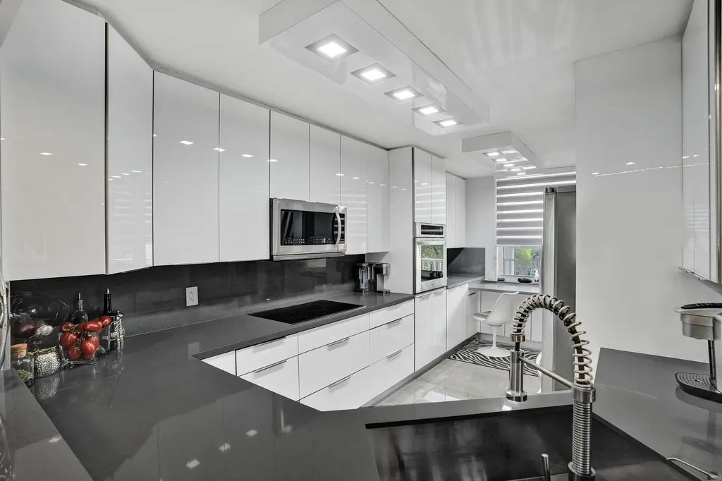 2603 NW 103rd Avenue Sunrise FL 33322