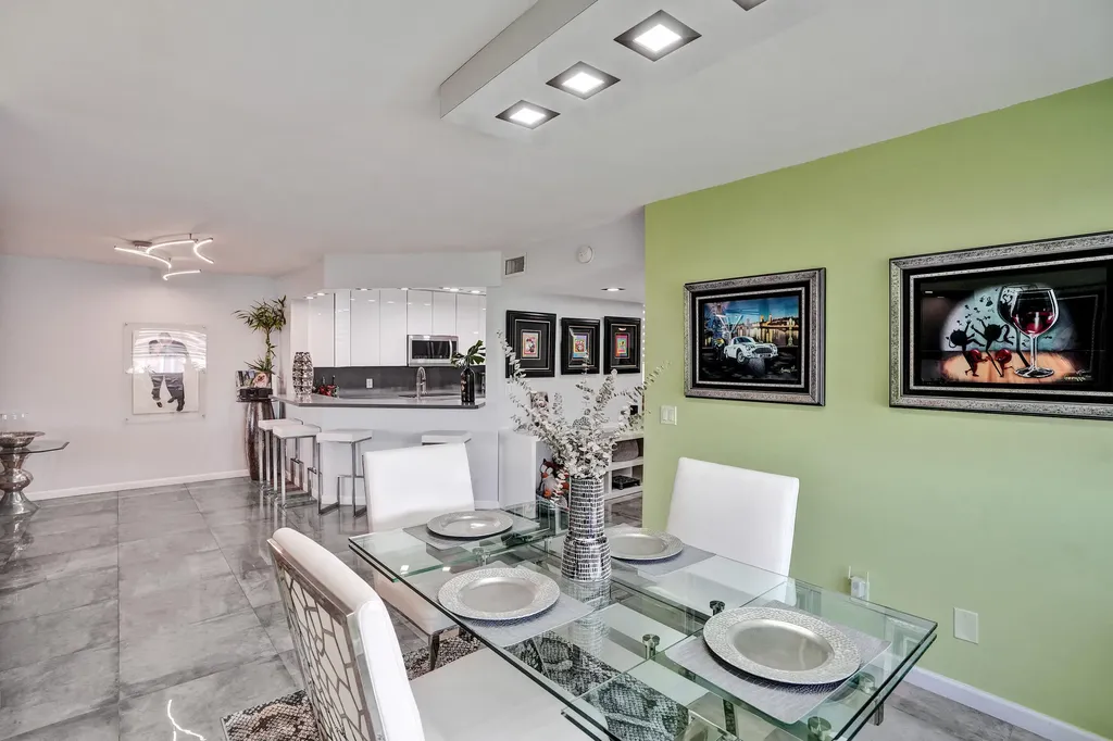 2603 NW 103rd Avenue Sunrise FL 33322
