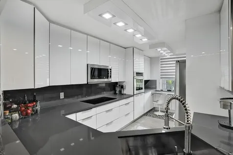 2603 NW 103rd Avenue Sunrise FL 33322