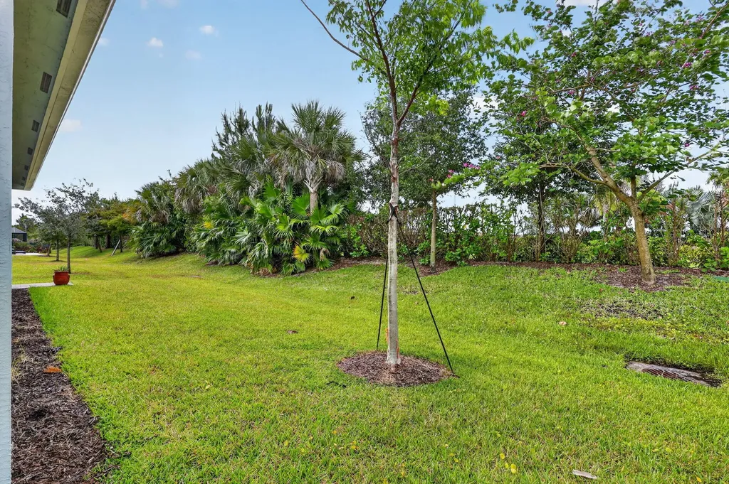 12762 SW Clear Water Way Port St Lucie FL 34987