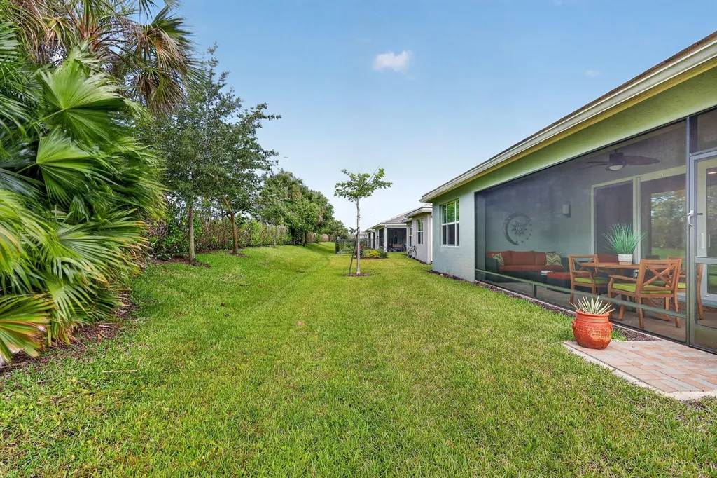 12762 SW Clear Water Way Port St Lucie FL 34987
