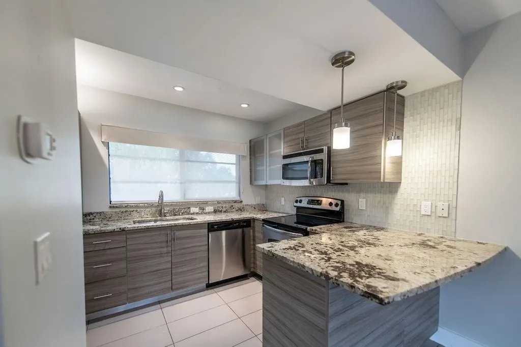 64 Isle Of Venice Drive Fort Lauderdale FL 33301