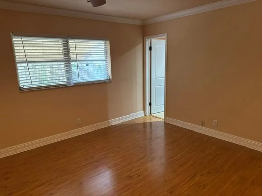 732 SE 11th Avenue Deerfield Beach FL 33441