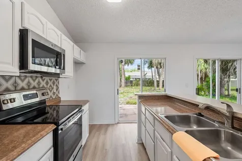 349 Hammock Road SE Palm Bay FL 32909