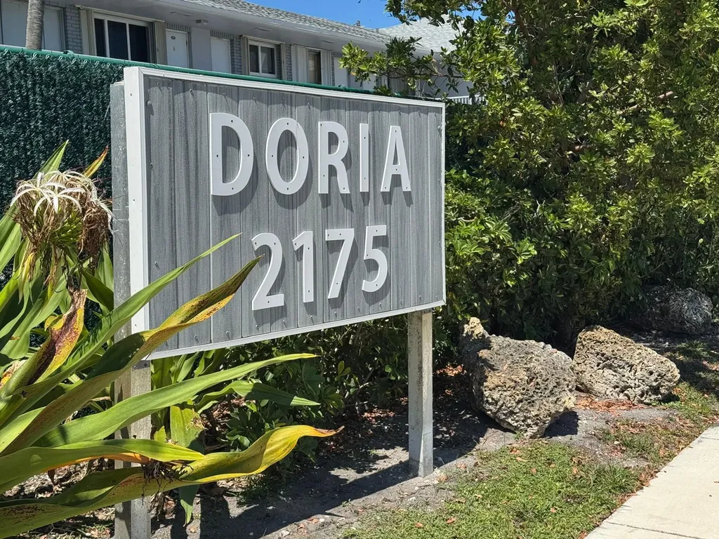 2175 NE 56th Street Fort Lauderdale FL 33308
