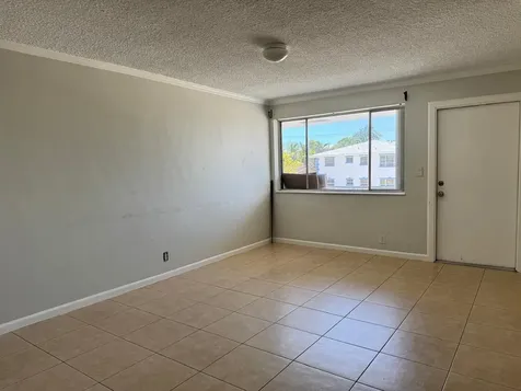 2175 NE 56th Street Fort Lauderdale FL 33308