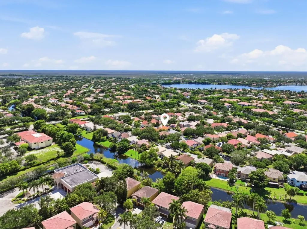215 NW 117th Way Coral Springs FL 33071