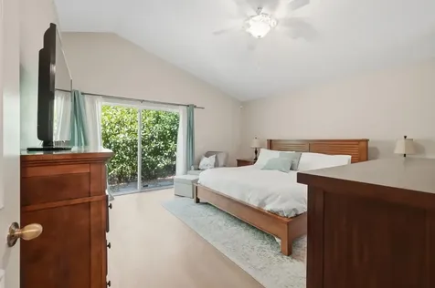 215 NW 117th Way Coral Springs FL 33071