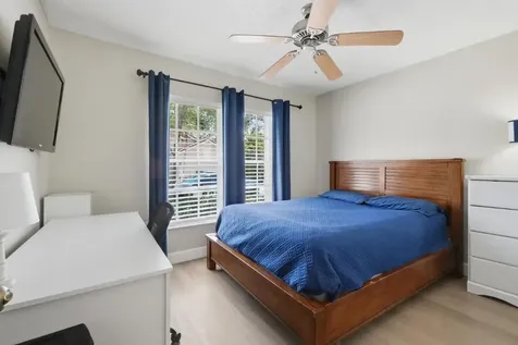 215 NW 117th Way Coral Springs FL 33071