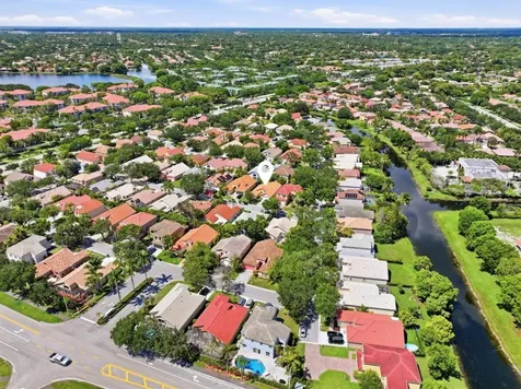 215 NW 117th Way Coral Springs FL 33071