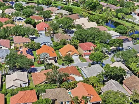 215 NW 117th Way Coral Springs FL 33071