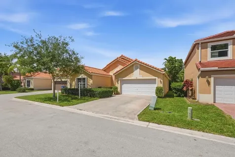 215 NW 117th Way Coral Springs FL 33071