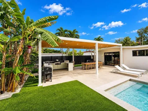 2341 NE 192nd Street Miami FL 33180