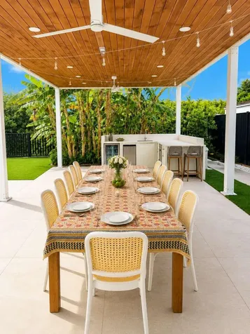 2341 NE 192nd Street Miami FL 33180