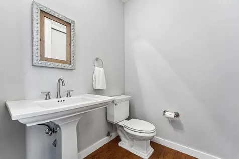 335 SE 6th Avenue Delray Beach FL 33483