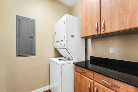 335 SE 6th Avenue Delray Beach FL 33483
