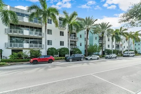 335 SE 6th Avenue Delray Beach FL 33483