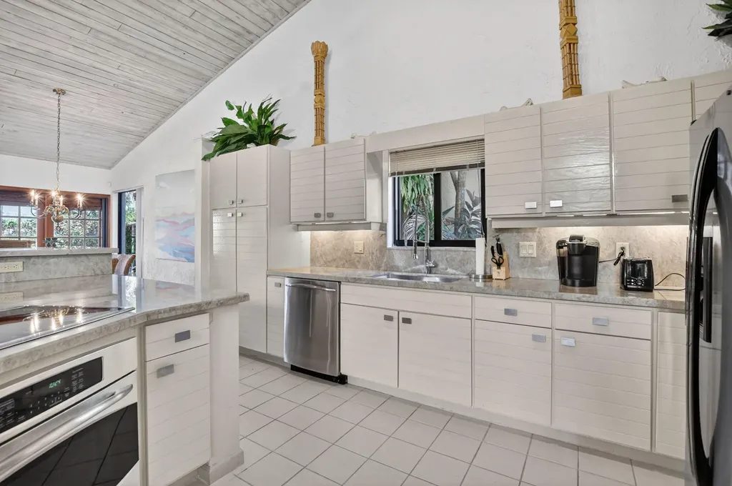 22519 W Esplanada Circle W Boca Raton FL 33433