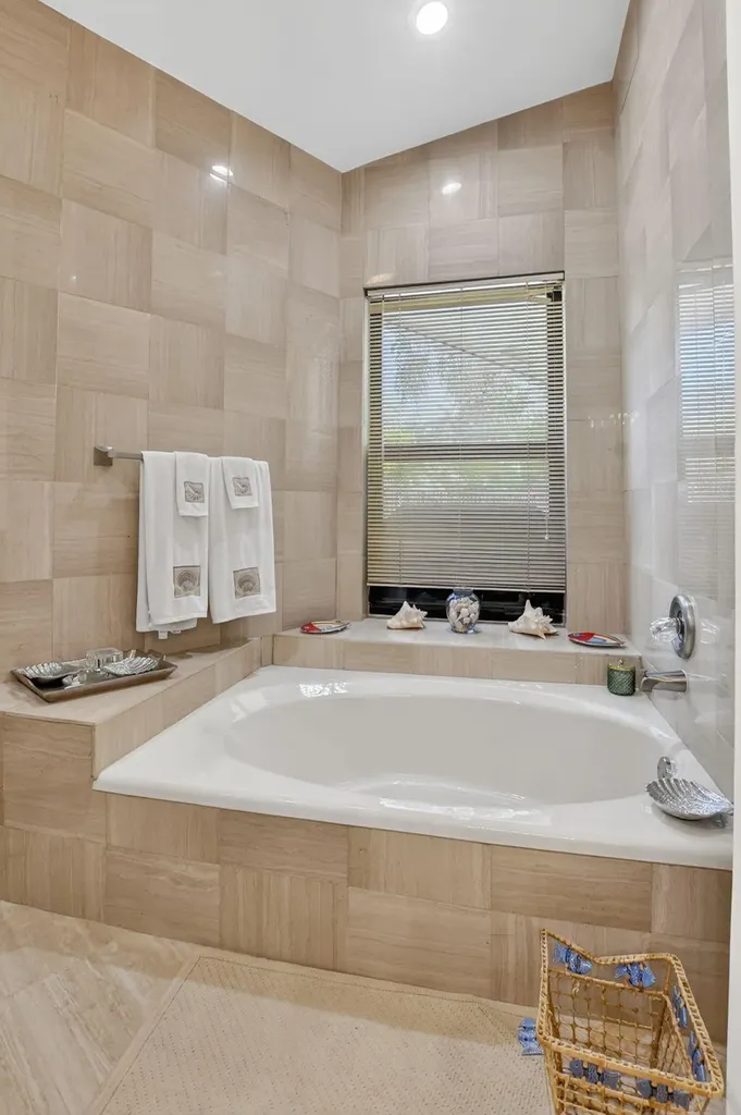 22519 W Esplanada Circle W Boca Raton FL 33433