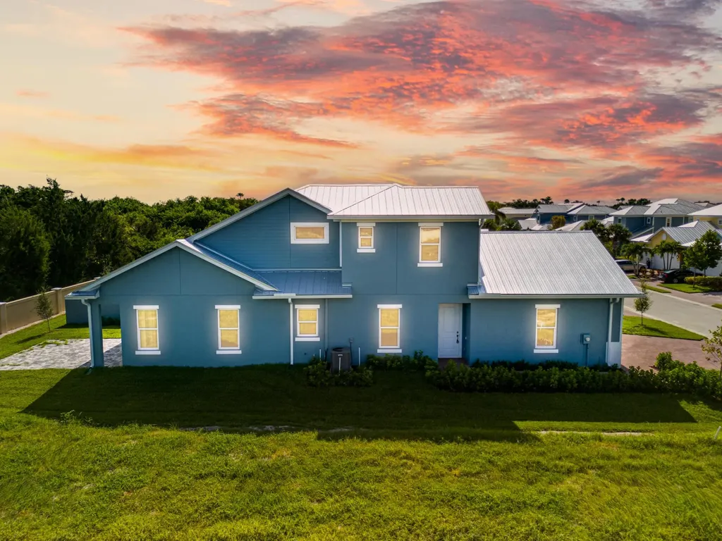 2005 Bridgepointe Circle Vero Beach FL 32967