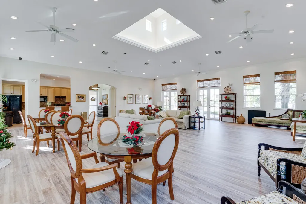 2005 Bridgepointe Circle Vero Beach FL 32967