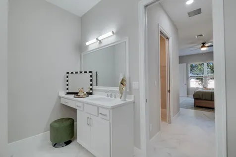 2005 Bridgepointe Circle Vero Beach FL 32967