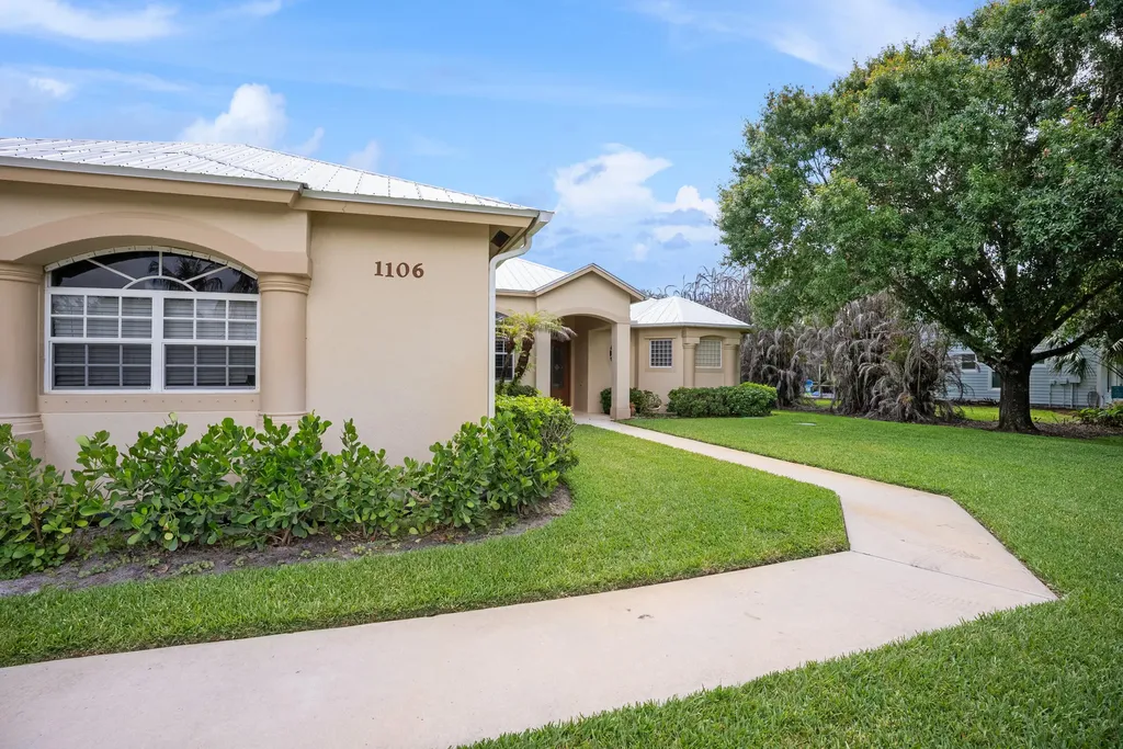 1106 SW Thoreau Court Palm City FL 34990