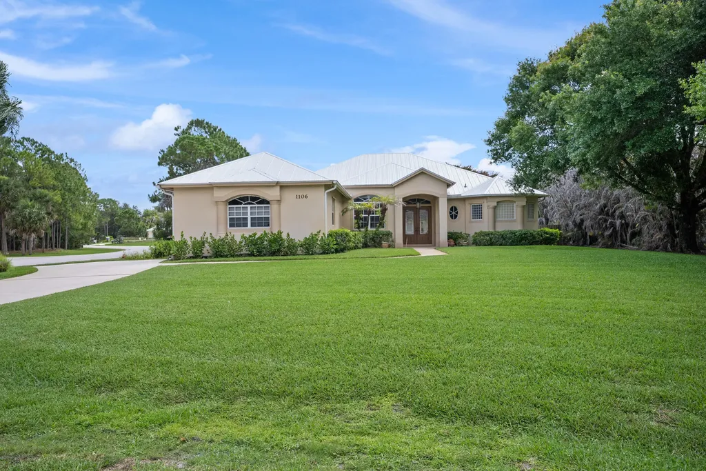 1106 SW Thoreau Court Palm City FL 34990