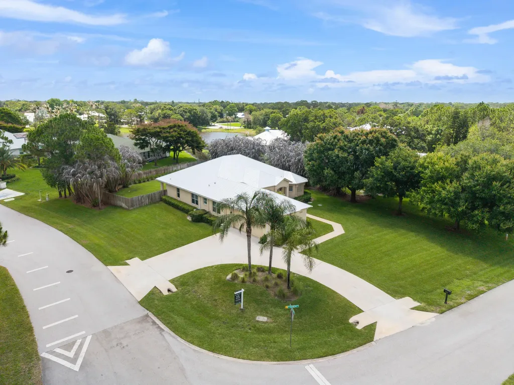 1106 SW Thoreau Court Palm City FL 34990