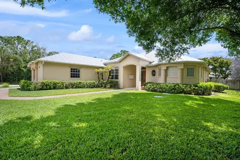 1106 SW Thoreau Court Palm City FL 34990