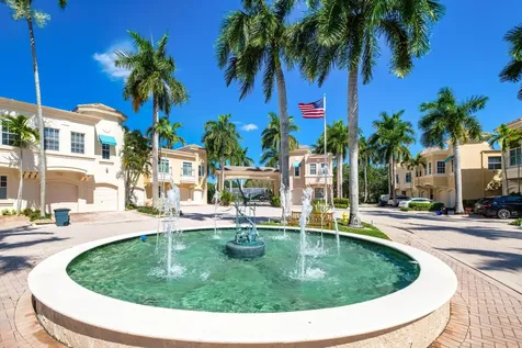 401 Resort Lane Palm Beach Gardens FL 33418