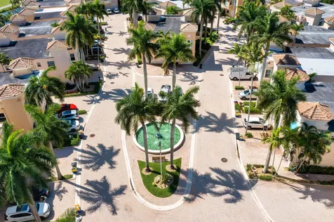 401 Resort Lane Palm Beach Gardens FL 33418