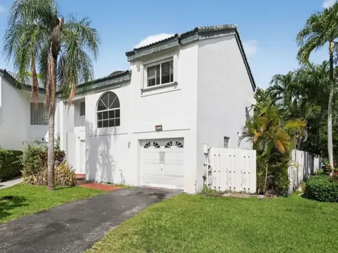 253 NE 211th Terrace North Miami Beach FL 33179