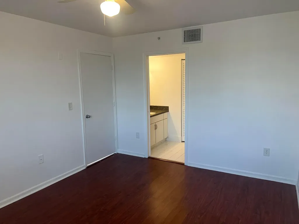 4840 N State Road 7 Coconut Creek FL 33073