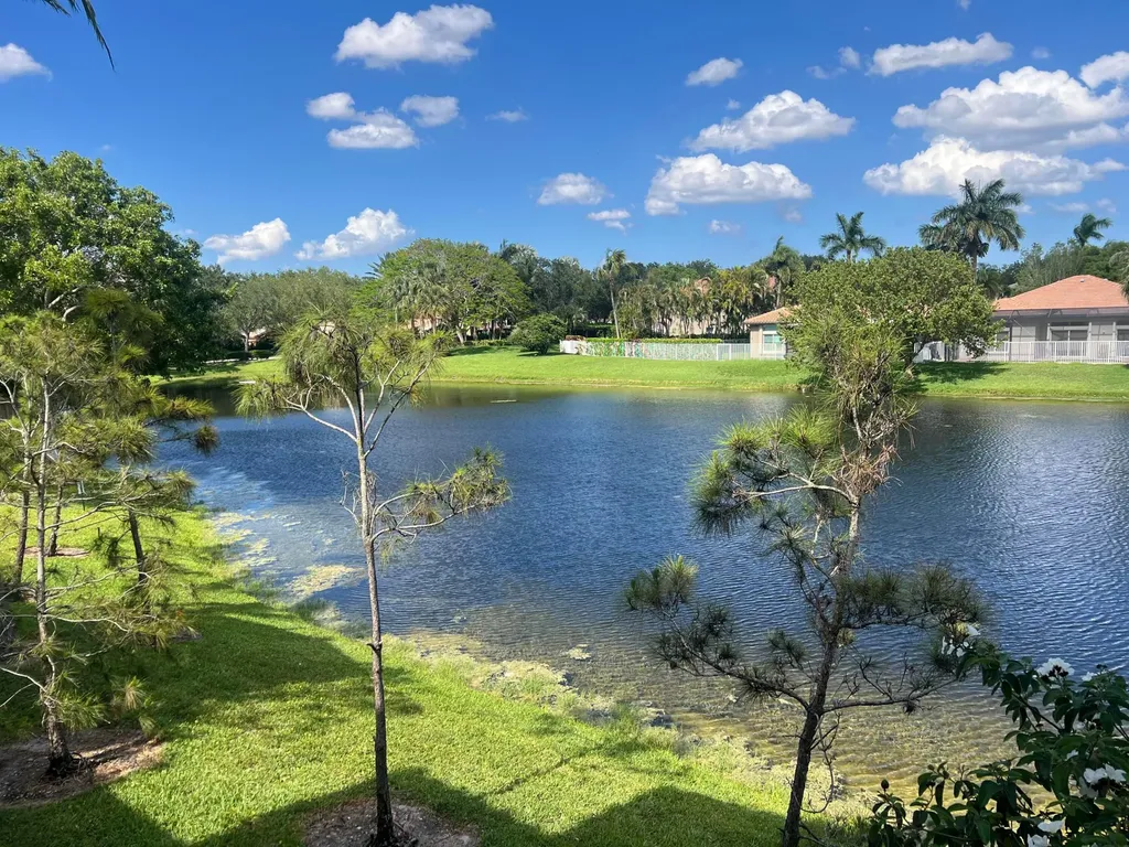 4840 N State Road 7 Coconut Creek FL 33073