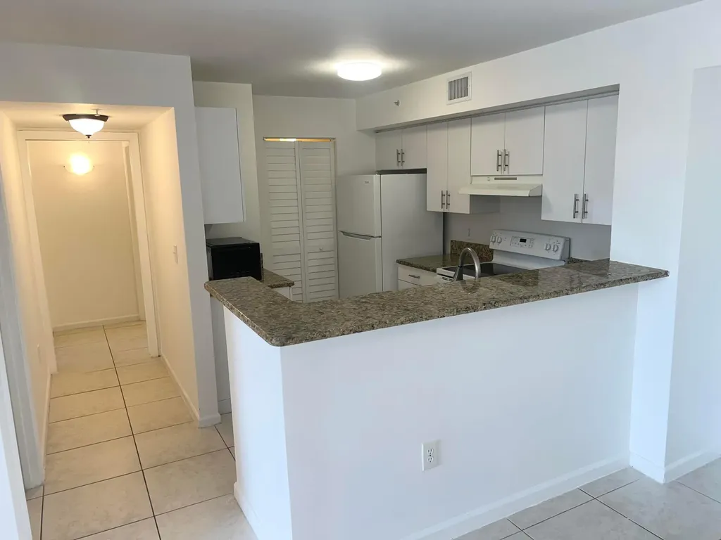 4840 N State Road 7 Coconut Creek FL 33073