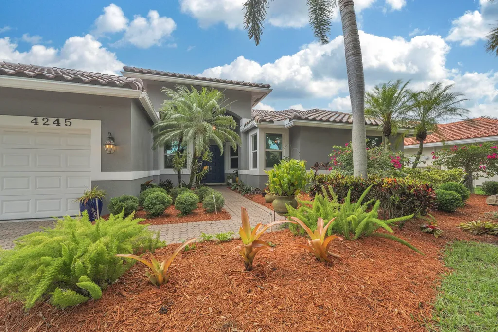4245 NW 65th Avenue Coral Springs FL 33067