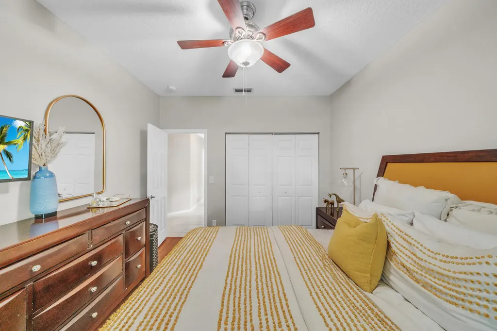 4245 NW 65th Avenue Coral Springs FL 33067