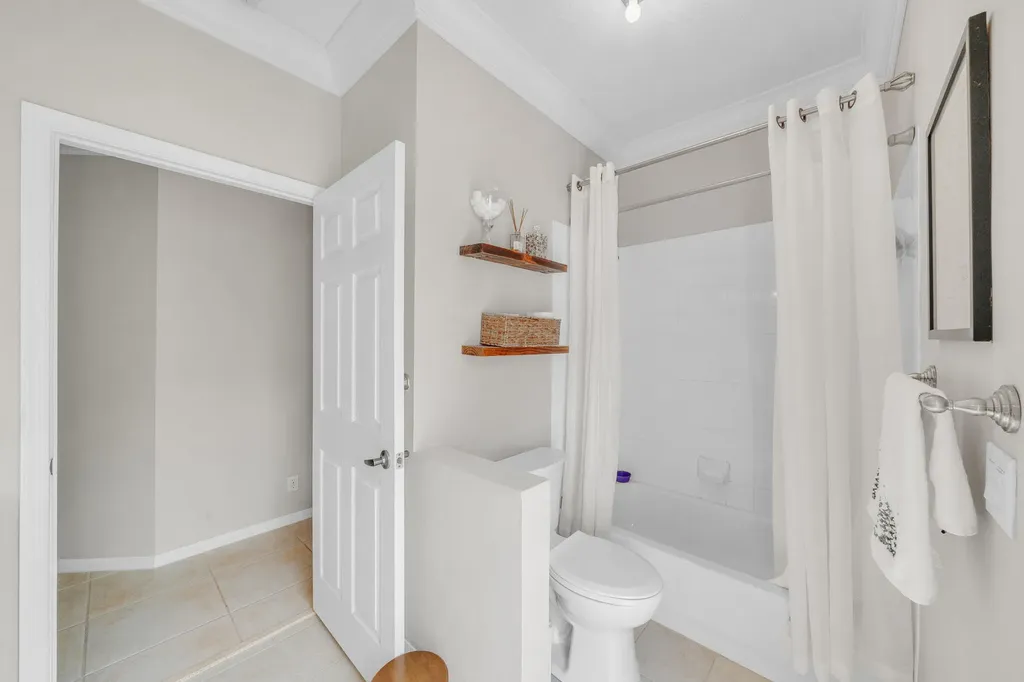 4245 NW 65th Avenue Coral Springs FL 33067