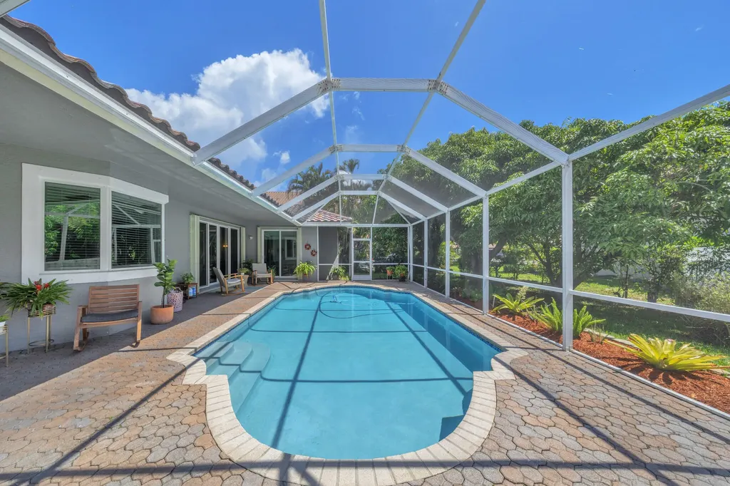 4245 NW 65th Avenue Coral Springs FL 33067