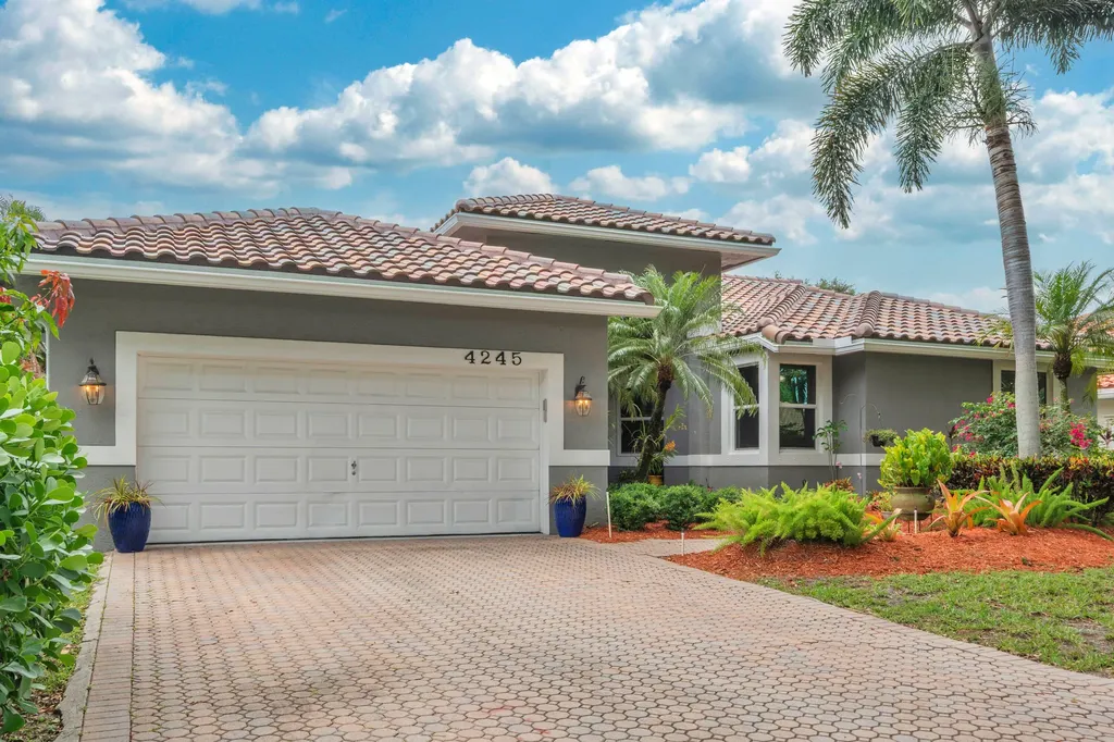 4245 NW 65th Avenue Coral Springs FL 33067